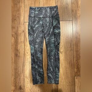 Lululemon Fast and Free High Rise Crop in Dimensional Icing Blue Multi